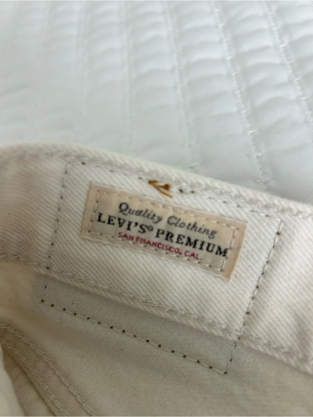 Levi’s White Denim Shorts 501